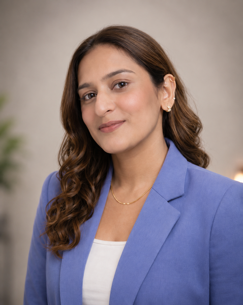 Komal Jha